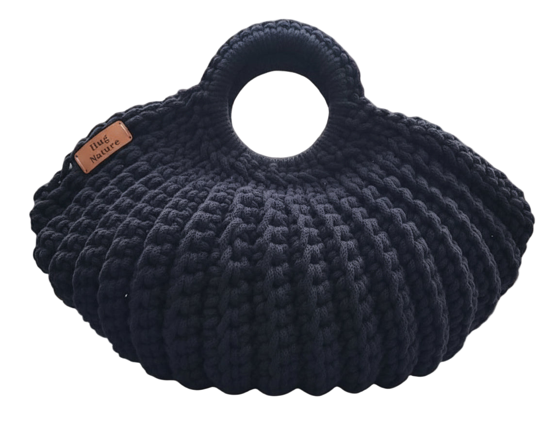 Gehaekelte_Tasche_schwarz