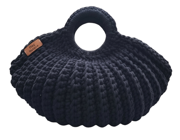 Gehaekelte_Tasche_schwarz